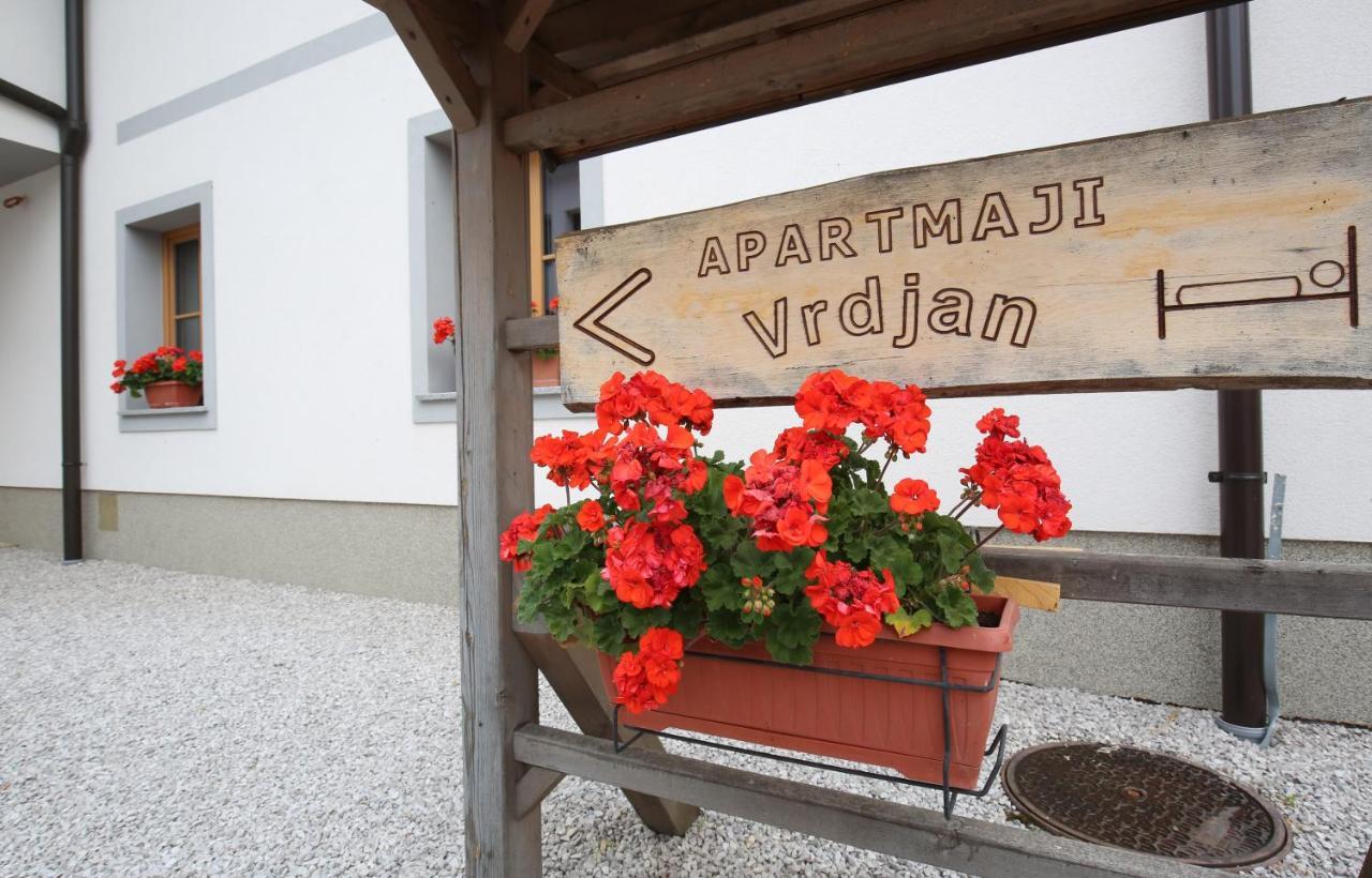 Apartments Vrdjan Cerknica Dış mekan fotoğraf