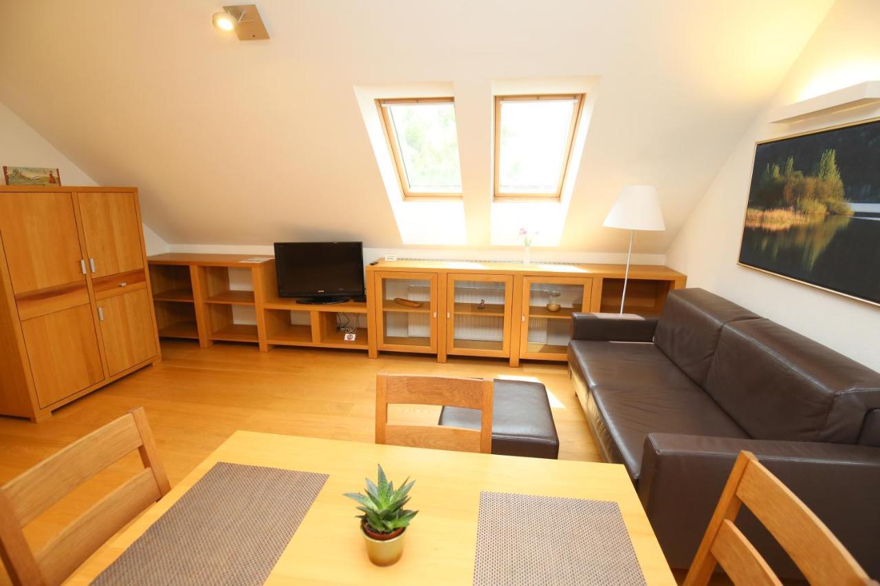 Apartments Vrdjan Cerknica Dış mekan fotoğraf
