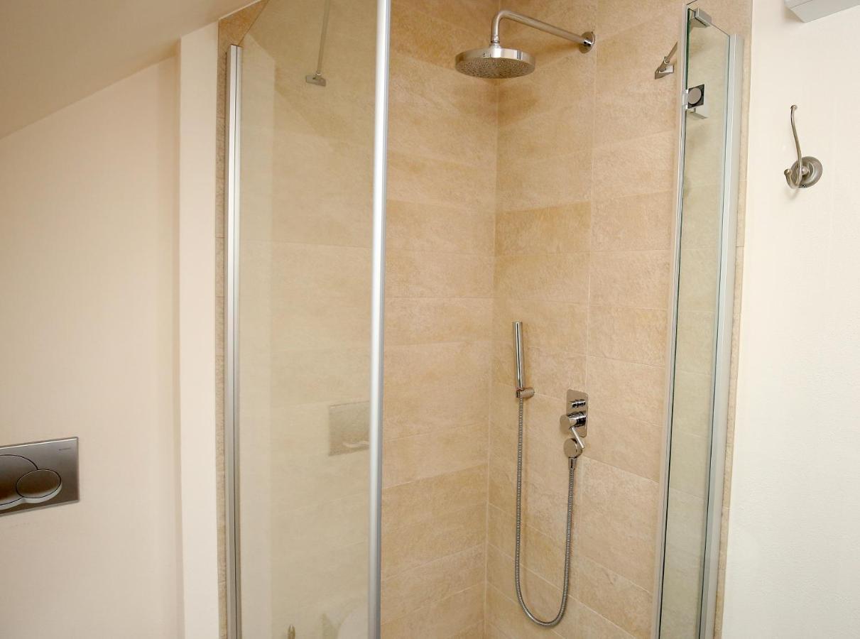 Apartments Vrdjan Cerknica Dış mekan fotoğraf