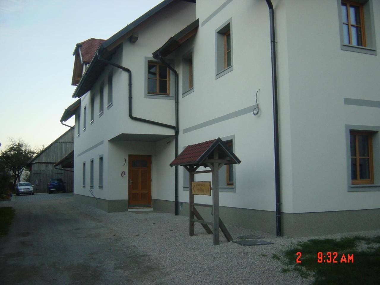 Apartments Vrdjan Cerknica Dış mekan fotoğraf